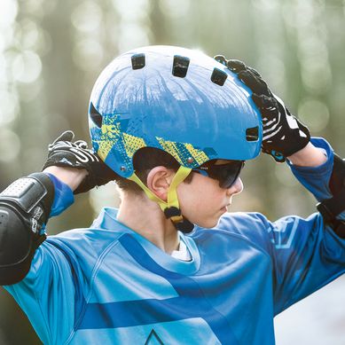 Kinder Helme Vorschaubild