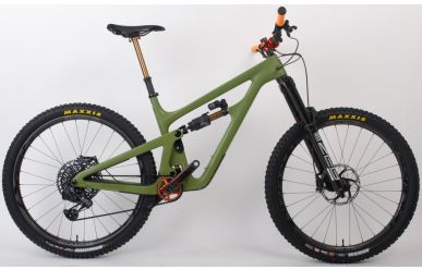 Yeti SB150 T-Series Customaufbau mit Race Face Next, Sram X01, Moss L Testbike