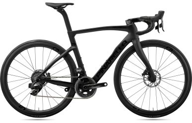 Pinarello F7 Disk Shimano Ultegra Di2, Most Ultrafast Laufräder, D102 Razor Black