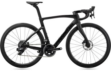 Pinarello F7 Disk Sram Force eTap AXS, Most Ultrafast Laufräder, D102 Razor Black