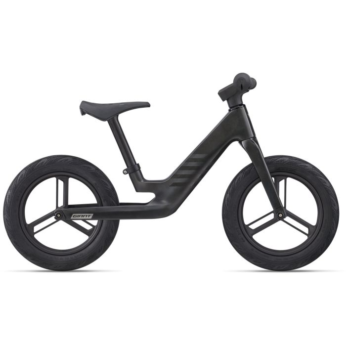 Giant Pre rCarbon Schwarz Bild 1 Giant Pre rCarbon Schwarz Bild 1