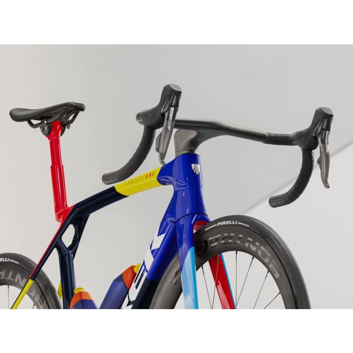 Trek Madone SLR 7 Gen 8, Sram Force AXS PM, Team Replica Bild 5