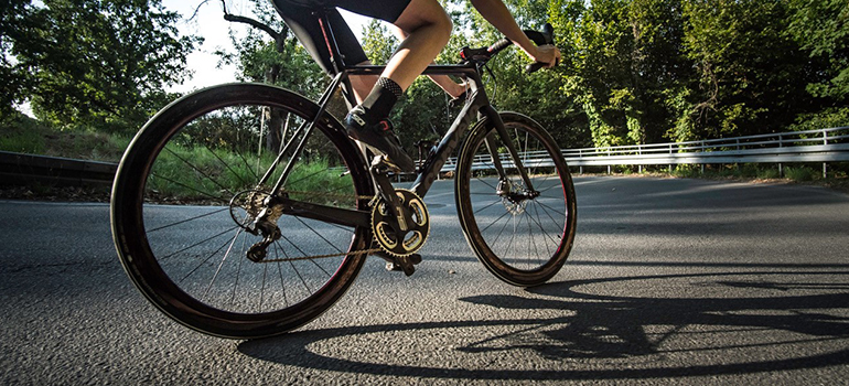 Beast Components Anbauteile sind an einem Fahrrad. Beast Components Anbauteile sind an einem Fahrrad.
