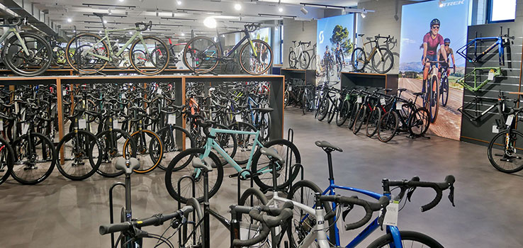 Fahrräder im Biketime Ladengeschäft.